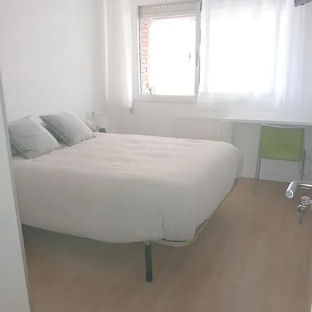 Apartment Piso Traviesas *