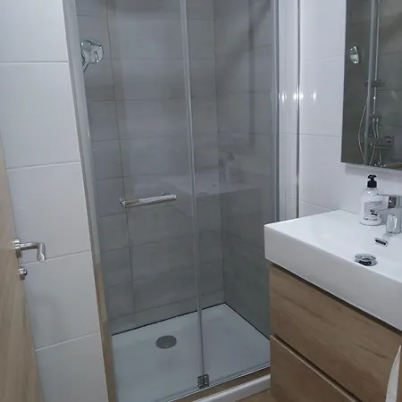 Piso Traviesas